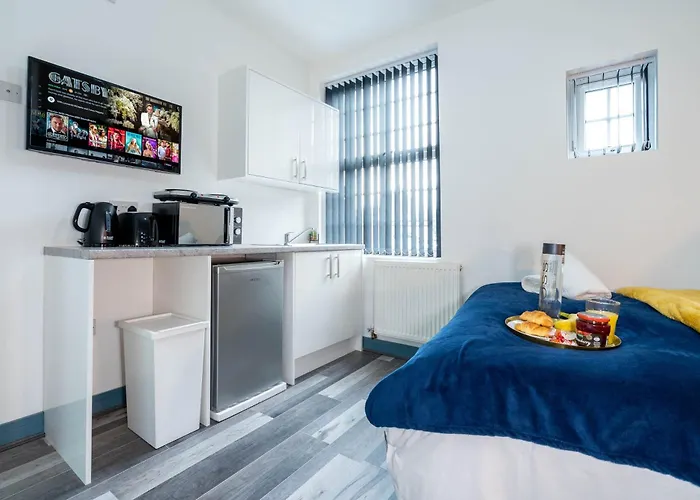 Sky Rooms Modern Studio Apartment 2 Birmingham