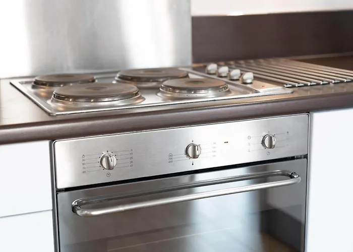 Stylish Birmingham City Centre - 2 Bed - Secure Parking - 5Ac