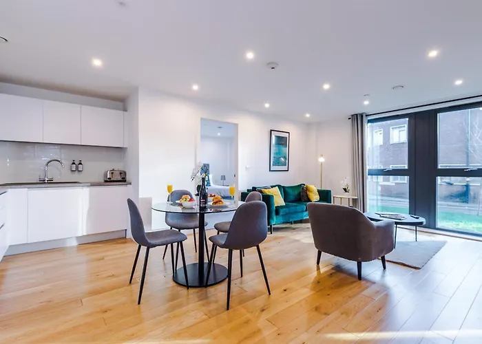 Remarkable 2-Bed Apartment In Birmingham