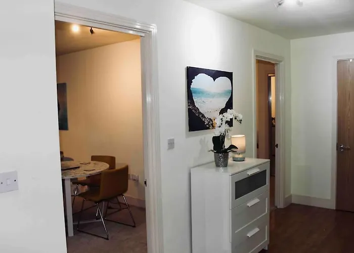Central Spacious 1 Bed Luxury Ap Birmingham