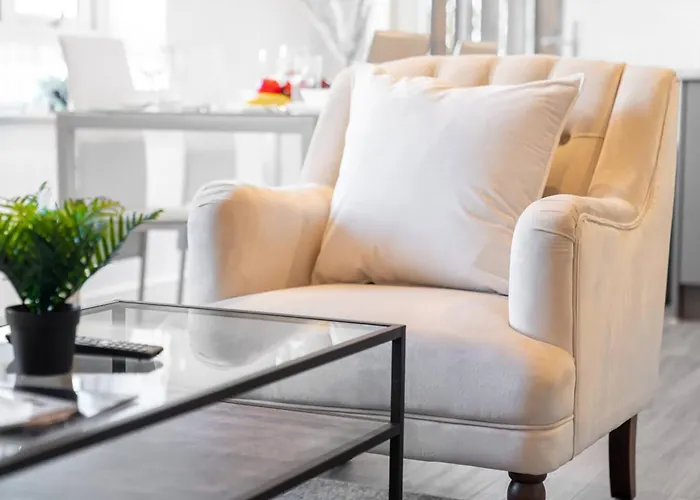 The Marsons Collection - 2 Bedrooms Apartment - Balcony - Secure Parking - 1Mc Birmingham