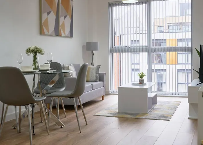 Modern Central Apartment - City Centre - Fast Wifi - Near Utilitia Arena & Icc Birmingham
