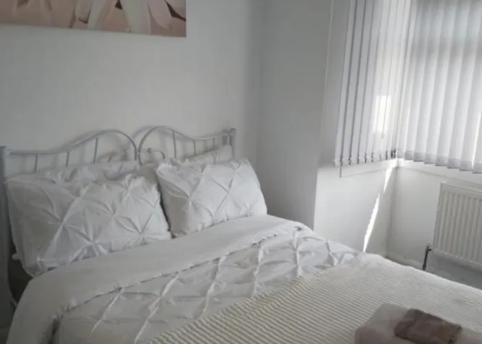 Fresher Space Home Stay Birmingham