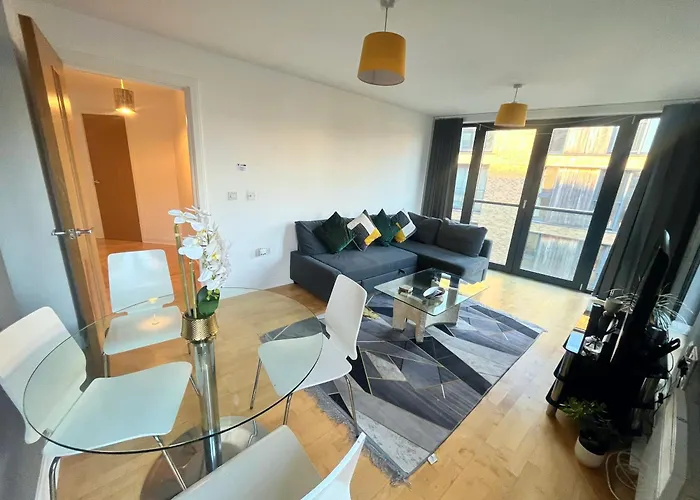 Superb 1 Bedroom Serviced Apartment In City Centre Birmingham