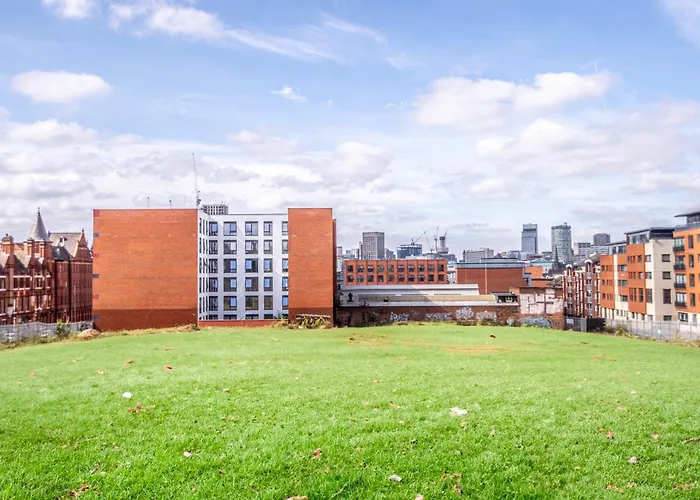 Contemporary 2 Bedroom Apartment - Birmingham City Centre - Digbeth Bullring