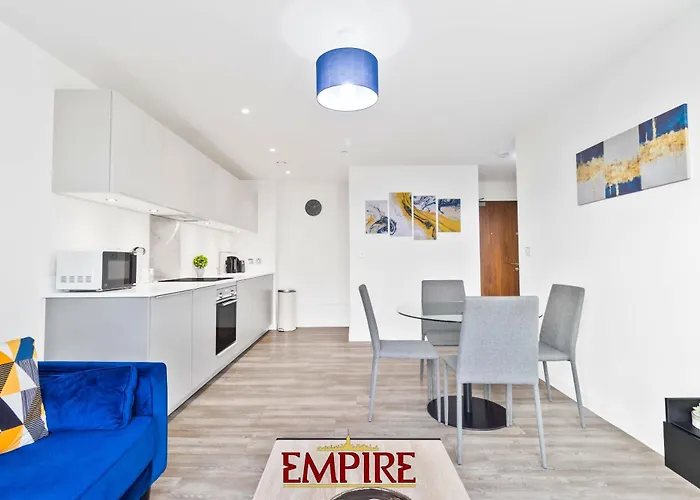 Lovely One Bedroom Apartment Broad Street! Birmingham