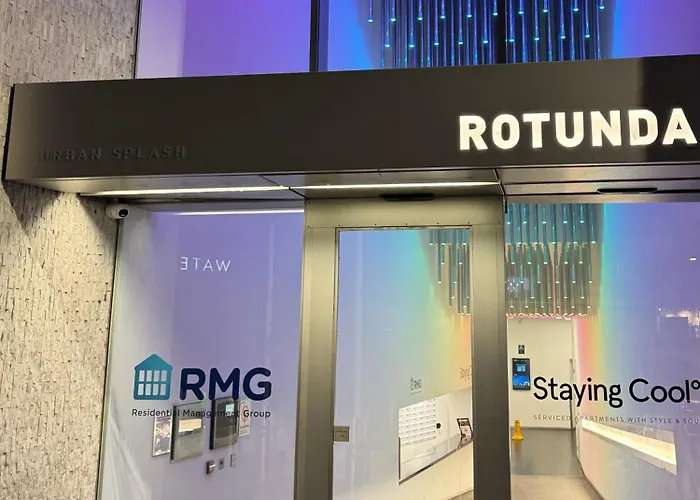 Birmingham City Centre High Rise Apartment Rotunda