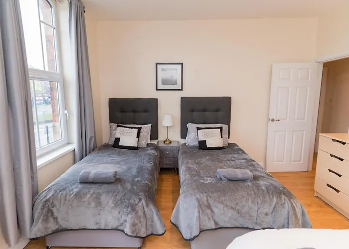 Aston Apartment 11 Lichfield Road Birmingham B6 5Rw Hs2 Contractors - Nec - Birmingham Airport - Bcu & Aston University Min Term Booking -28 Days