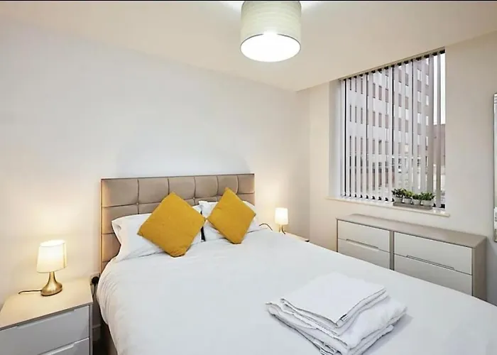 322 Large Modern 2-Bedroom Kingsize Apartment City Centre Birmingham