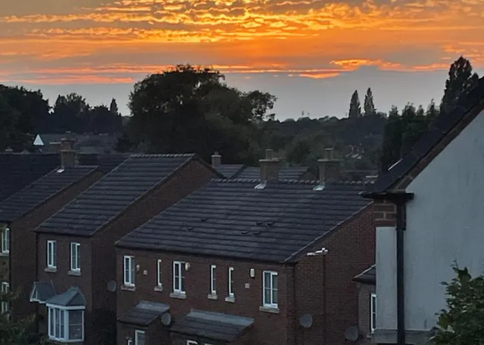 Large En-Suite 10Mins To Near City Center Birmingham