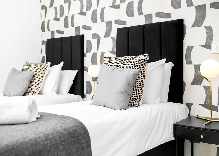 Modern 2 Bedroom Apartment - Near City Centre - Wifi - Smart Tv 3Mr Birmingham