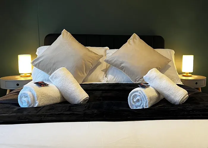 Exclusive Offers L Luxury City Centre Stay With Gym - Ps4 - Netflix Jvt Short Lets Birmingham