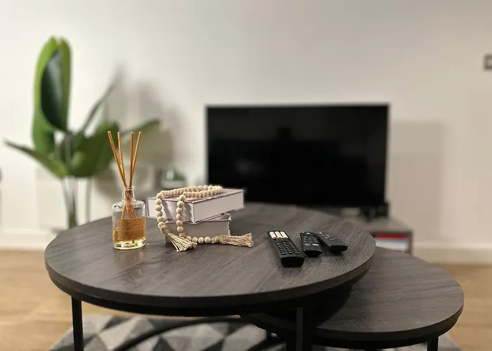 Cozy City Centre Apartment With Free Gym And Free Coffee Birmingham