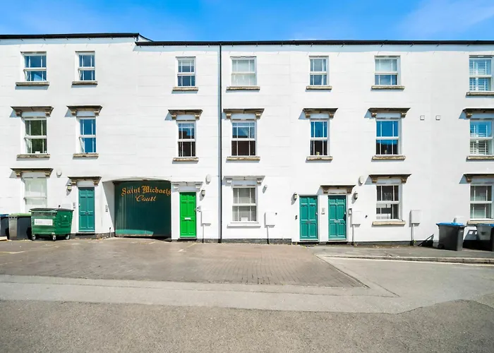 Down To Earth 1 Bedroom Apartment Jewellery Quarter Birmingham - Free Parking
