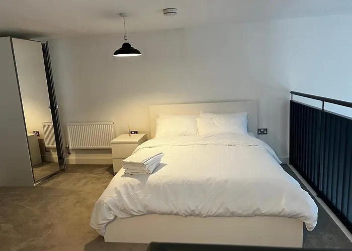 Luxurious 1-Bedroom With Parking Birmingham