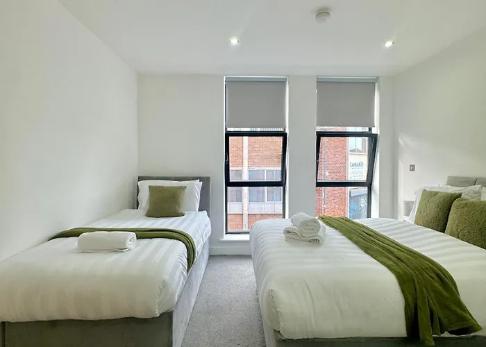 Luxury Apartment Located In City Centre Birmingham