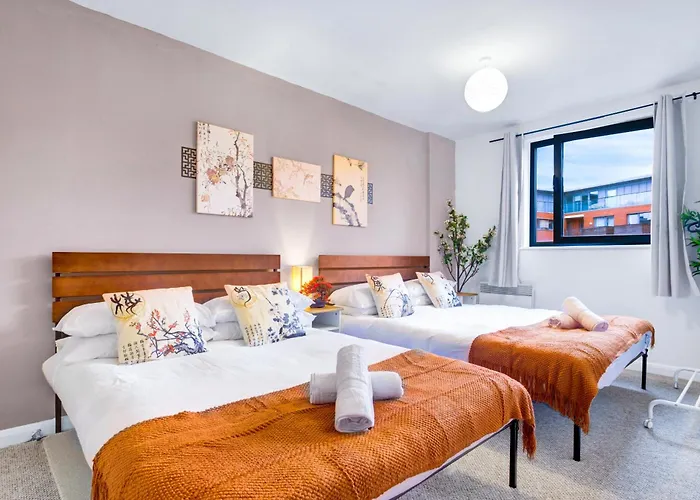 Chinese Suite With Free Parking, Games, Netflix- Coffee Machine 家庭 Birmingham