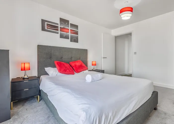 Luxury 2 Bedroom Apartment Broad Street! Birmingham