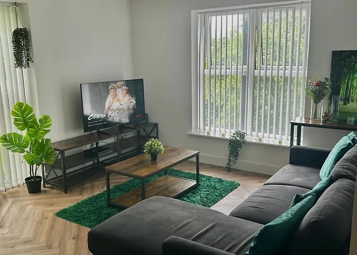 Brand New Luxury Modern Spacious Birmingham