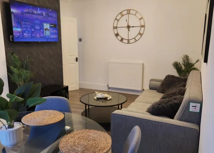 Cozy 2 Bedroom Home Near Bham Airport & Nec Birmingham