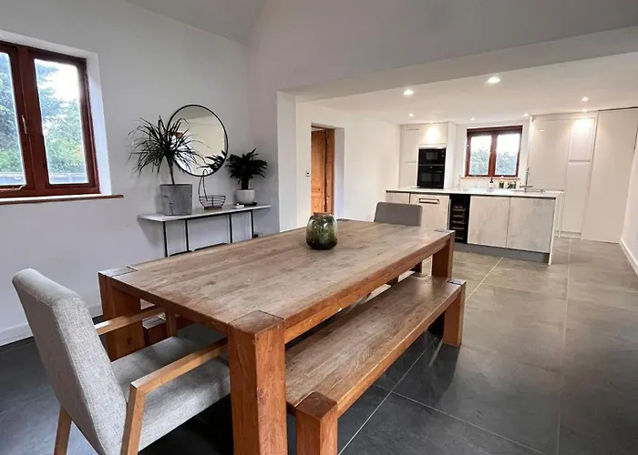 Oak Barn-Ideal For Nec,Hs2,Bhx,Family Gatherings Birmingham