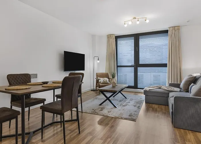 The Mailbox - 2 Bed 2 Bath City Centre Suite Birmingham