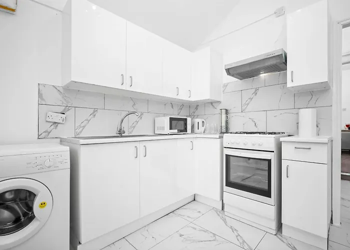1 Bed Apartment Birmingham Resorts World Nec Bhx