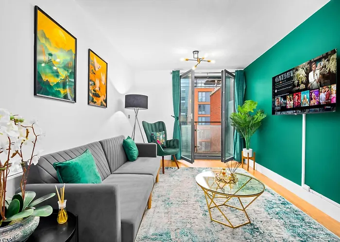 Sleeps 7 - 4 Beds Apt Arcadian Centre B'Ham Birmingham