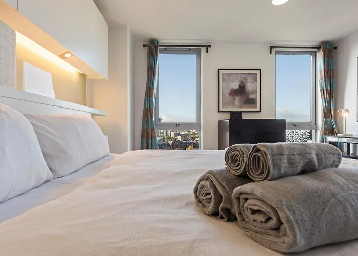 Ultra Luxury! City View Appartment In City Centre!! Birmingham