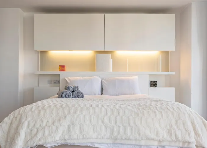 Ultra Luxury! City View Appartment In City Centre!! Birmingham