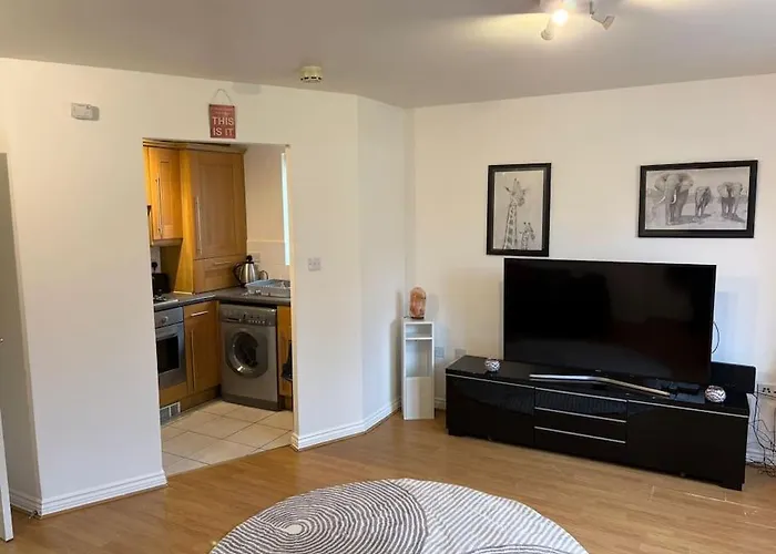 Stylish 1 Bed Apartment, Kings Heath, Birmingham