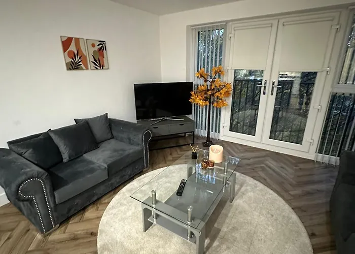 Brand New Modern Luxurious Apartment Near The City Birmingham