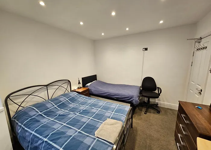 Monyhull Homestay - Near City Centre Kingsheath Nia Nec Bhx Birmingham