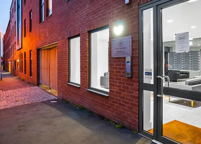 Luxury City Centre 3Bedroom 5Beds Apartment With Allocated Parking Birmingham
