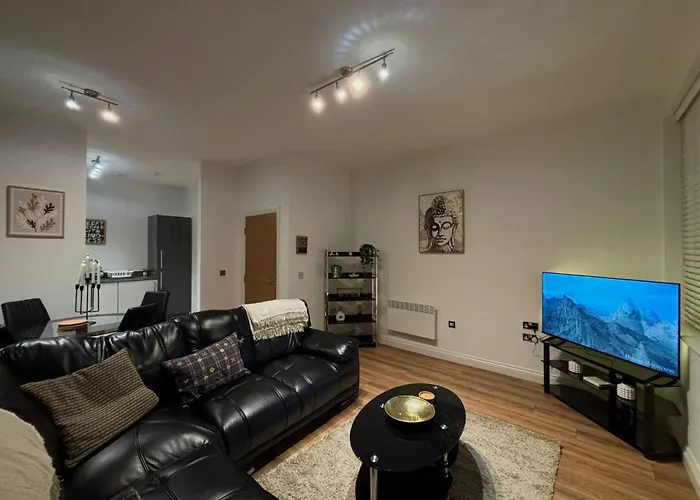 24-7 Secured City Centre Apartments With Free Underground Parking And Wifi Birmingham