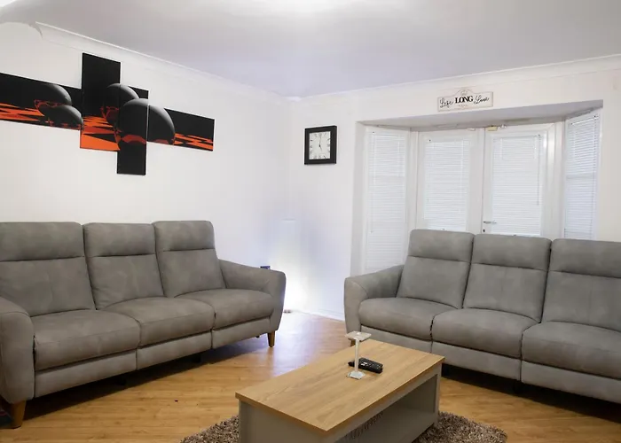 Greatmindz Abode Apartment Birmingham