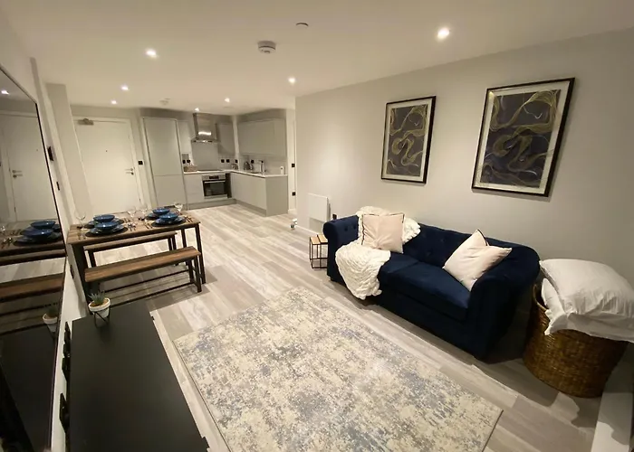 2 Bed 2 Bath In Digbeth Apartment Birmingham