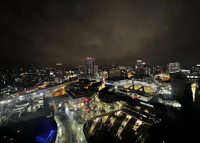Emerald Haven - Birmingham Skyline View
