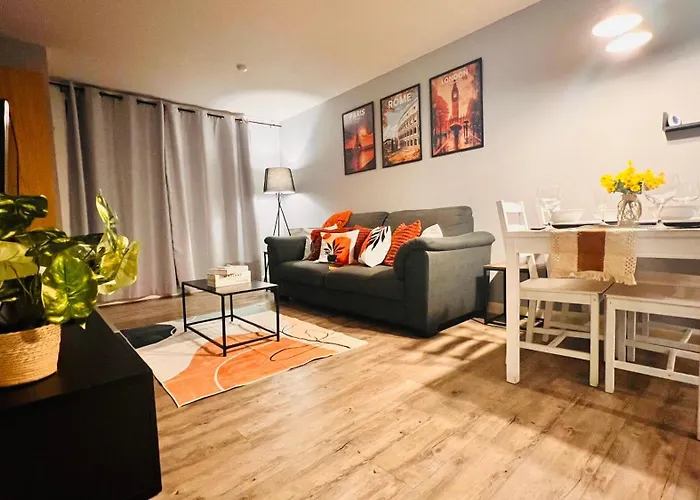 2Br City Centre Skyline Apt - Free Secure Parking Birmingham