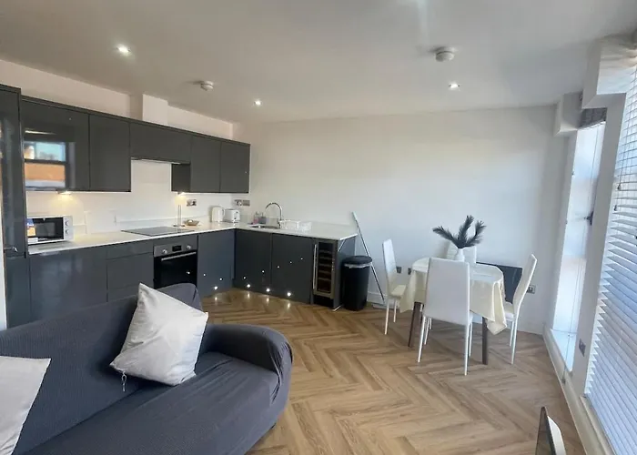 2 Bedroom City Centre Apartment! Birmingham