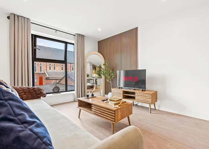 Stylish 1-Bed City Apt - Netflix - Hi-Speed Wi-Fi - Sleep 6 Birmingham
