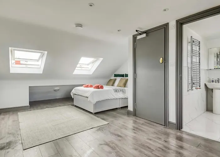 The Little Oaks Apartment Birmingham