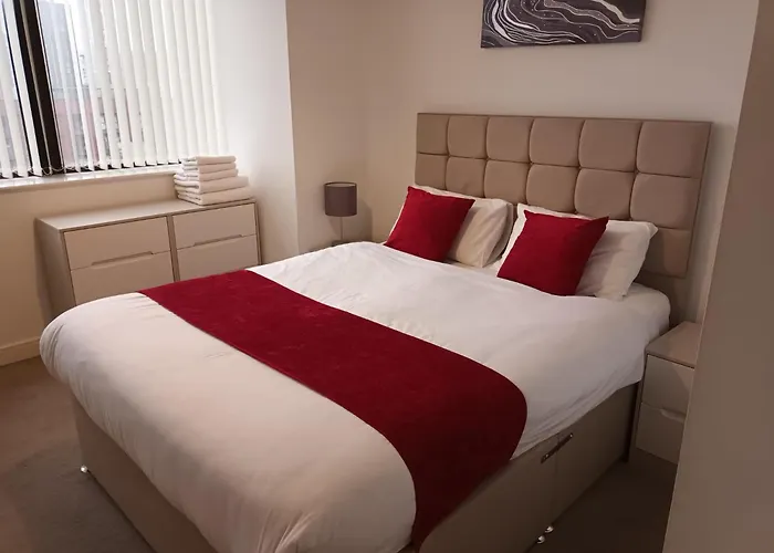 Central Birmingham Apartment - Broad Street