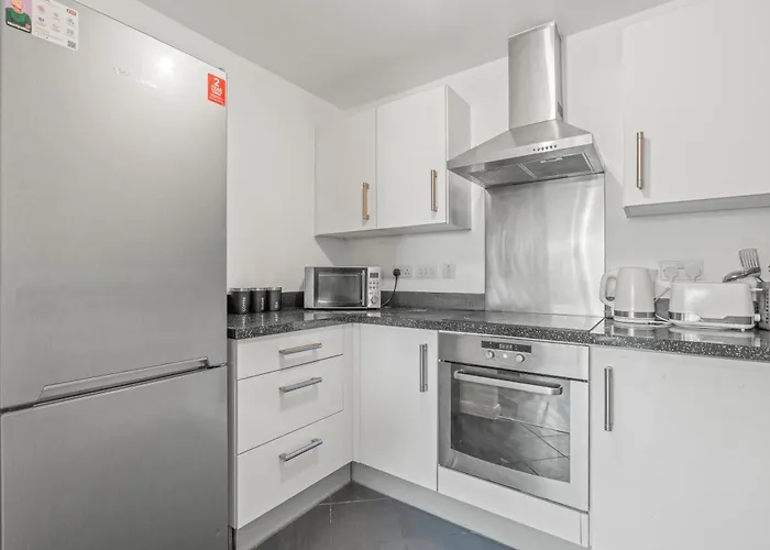 Skyline Haven - Central B'Ham Apt - Free Parking Birmingham