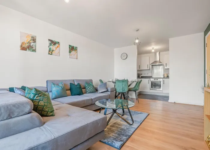 Skyline Haven - Central B'Ham Apt - Free Parking Birmingham