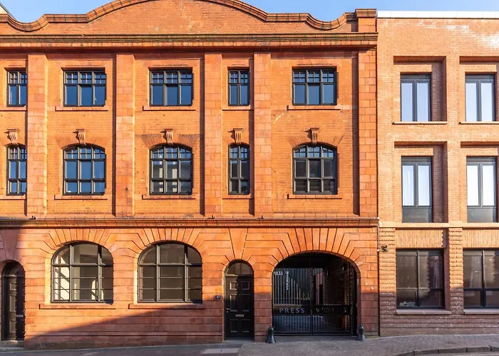 Luxury Meets Comfort - The Pressworks Birmingham