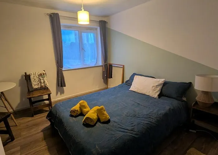 Bright Maisonette Near Central Birmingham
