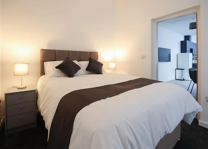 1-Bed Apt, Sofa Bed & Kitchen Birmingham