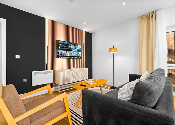 Luxury 2 Bedroom Apartment - 2 Bathrooms - Balcony - Fast Wifi 603Sw Birmingham
