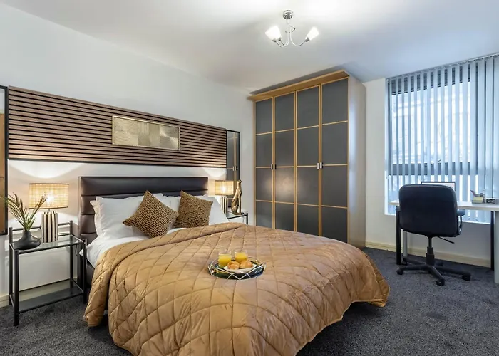 Charming Grand Central City & Bullring Location 2 Bedroom Apartment With Free Parking Birmingham